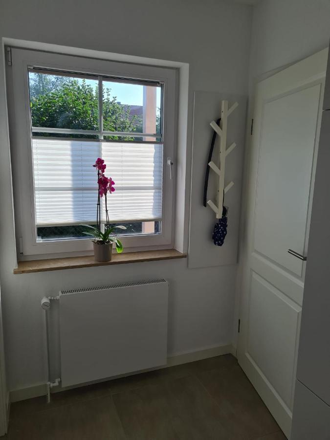 Ferienwohnung Im Werder -Fuer Monteure Nicht Geeignet- Celle Bagian luar foto